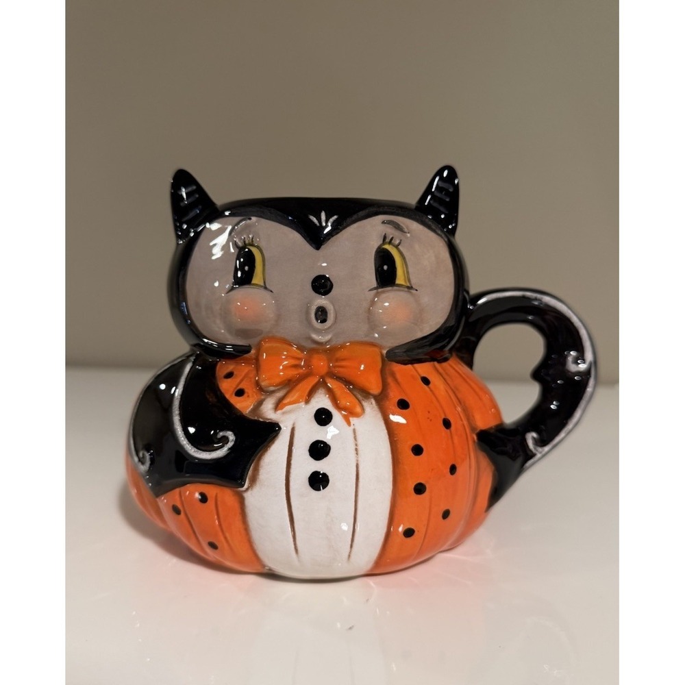 New Release Johanna Parker Bat Pumpkin Peep Halloween Mug Retro‎ Style HTF Fast
